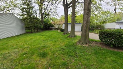 241 E 204th St, Euclid, OH 44123 photo 19