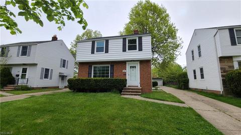 241 E 204th St, Euclid, OH 44123 photo 1