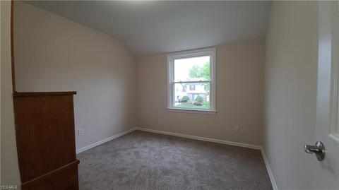 241 E 204th St, Euclid, OH 44123 photo 10