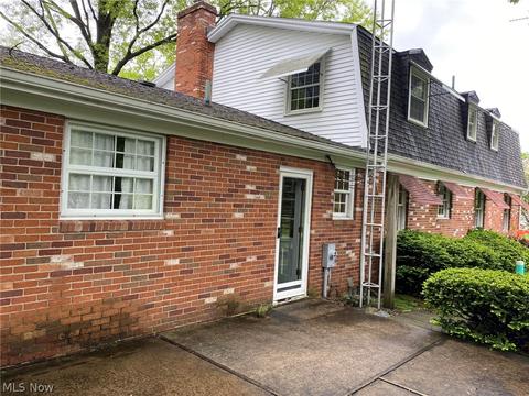 2232 Devonshire Dr NW, Canton, OH 44708 photo 26