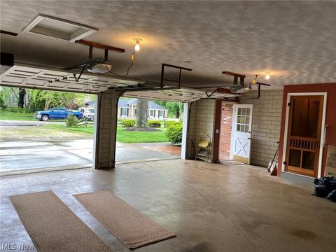 2232 Devonshire Dr NW, Canton, OH 44708 photo 25