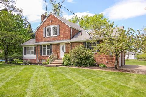 3571 E Pleasant Valley Rd, Seven Hills, OH 44131 photo 2