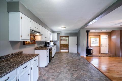 4225 Hattrick Rd, Rootstown, OH 44272 photo 8