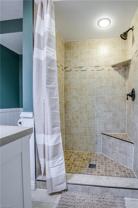 2242 E 290th St, Wickliffe, OH 44092 photo 16