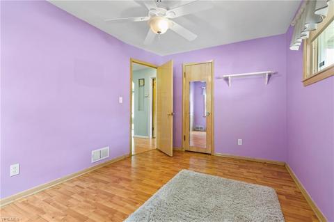 2242 E 290th St, Wickliffe, OH 44092 photo 9
