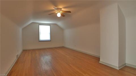 309 E 280th St, Euclid, OH 44132 photo 16