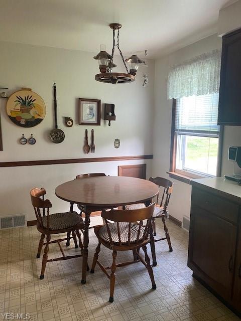 214 Smithfield St, Struthers, OH 44471 photo 2