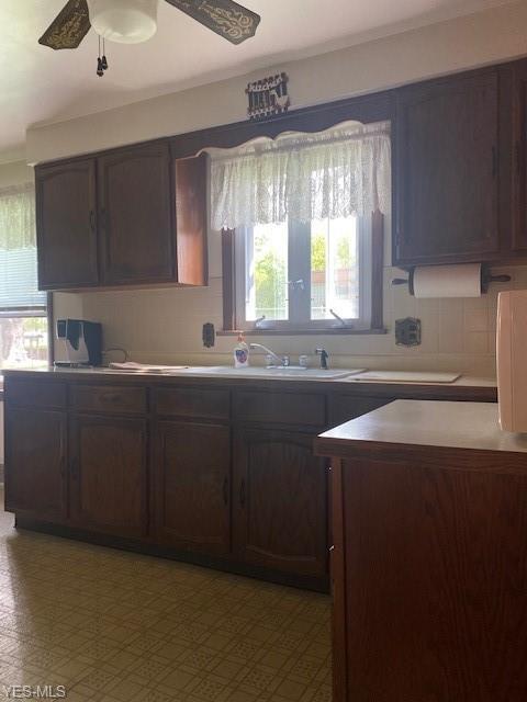 214 Smithfield St, Struthers, OH 44471 photo 4