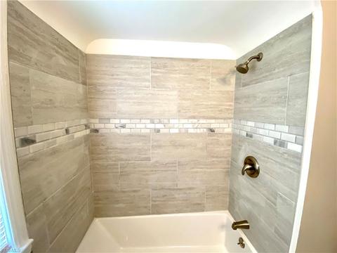 3910 Pershing Ave, Parma, OH 44134 photo 13