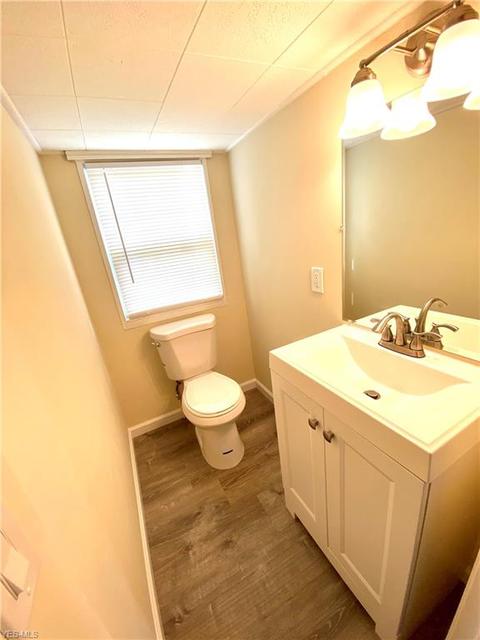3910 Pershing Ave, Parma, OH 44134 photo 21