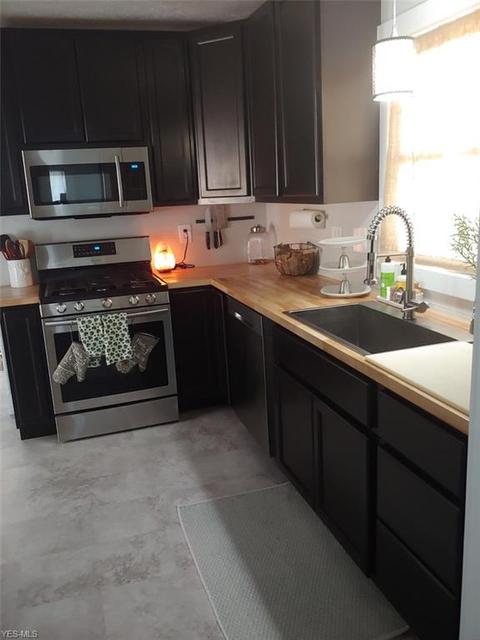 108 Cornell Ave, Elyria, OH 44035 photo 6