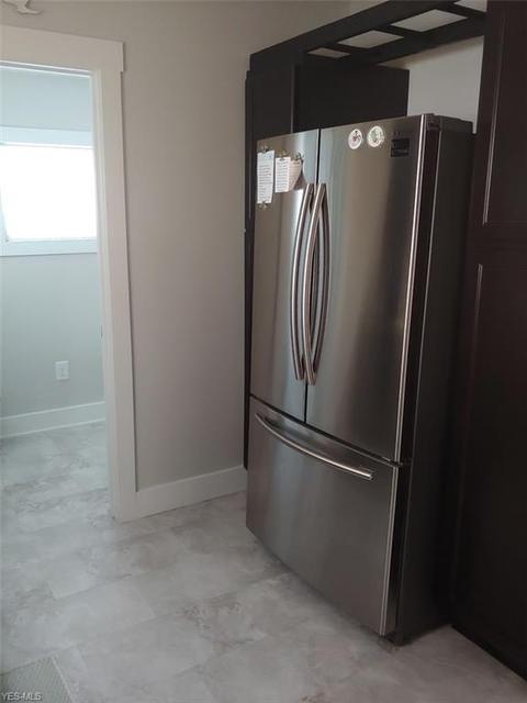 108 Cornell Ave, Elyria, OH 44035 photo 7