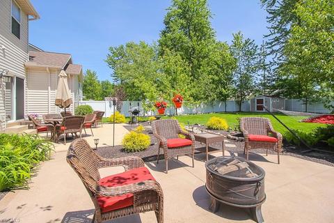310 Alexis Dr, Elyria, OH 44035 photo 6