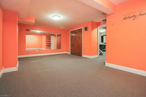 310 Alexis Dr, Elyria, OH 44035 photo 32