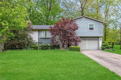 7639 White Pine Ct, Mentor, OH 44060 photo 1