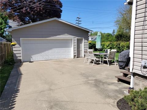 1821 E 46th St, Ashtabula, OH 44004 photo 3