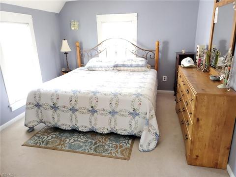 1821 E 46th St, Ashtabula, OH 44004 photo 16