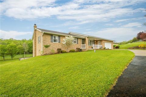 3980 Baum St SE, Canton, OH 44707 photo 1