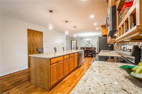 3980 Baum St SE, Canton, OH 44707 photo 12