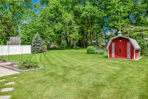 4877 4th St NW, Canton, OH 44708 photo 2