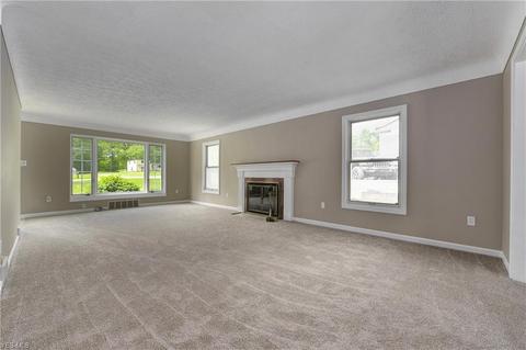 5705 E Sprague Rd, Independence, OH 44131 photo 4