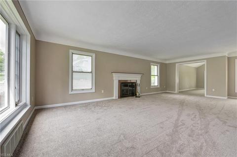 5705 E Sprague Rd, Independence, OH 44131 photo 5