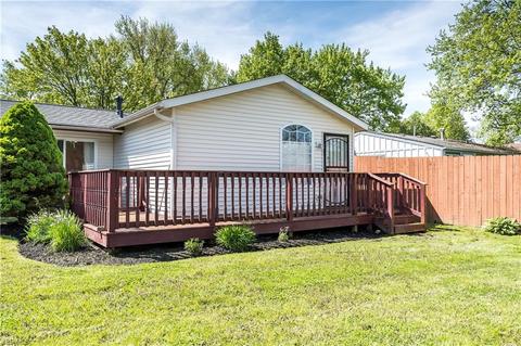 1379 Dewitt Dr, Akron, OH 44313 photo 21