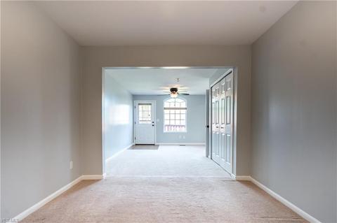 1379 Dewitt Dr, Akron, OH 44313 photo 13