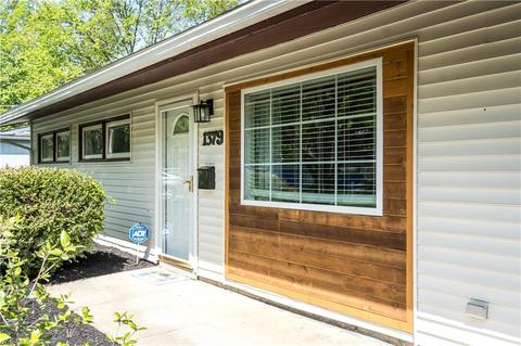 1379 Dewitt Dr, Akron, OH 44313 photo 3