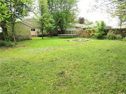 1069 Foster Ave, Elyria, OH 44035 photo 21