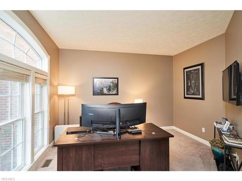 272 Alexander Ct, Copley, OH 44321 photo 11