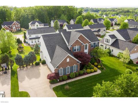 272 Alexander Ct, Copley, OH 44321 photo 2