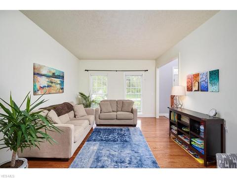 272 Alexander Ct, Copley, OH 44321 photo 9