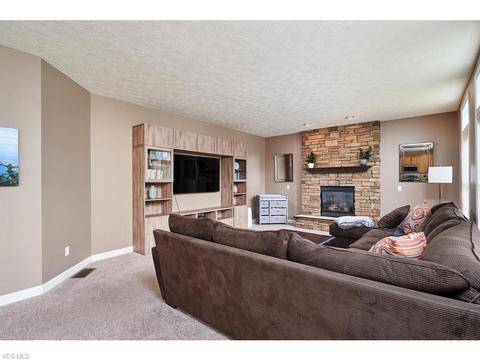 272 Alexander Ct, Copley, OH 44321 photo 6