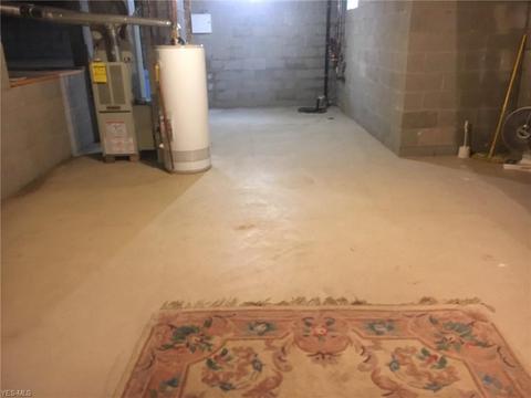 1610 N Pointe Dr NW, Canton, OH 44708 photo 20