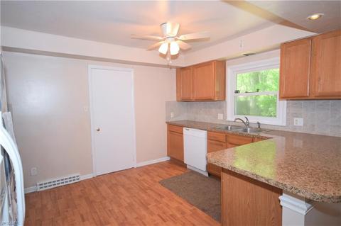 166 Pinehurst Rd, Munroe Falls, OH 44262 photo 4