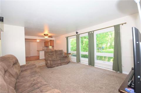 166 Pinehurst Rd, Munroe Falls, OH 44262 photo 6