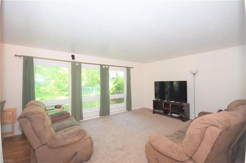 166 Pinehurst Rd, Munroe Falls, OH 44262 photo 7