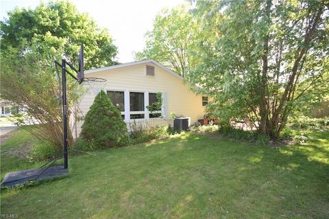 166 Pinehurst Rd, Munroe Falls, OH 44262 photo 18