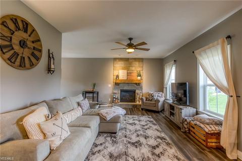 4396 Shannon Dr, Rootstown, OH 44272 photo 6