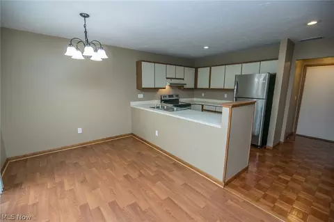 1408 Loop Rd, Kent, OH 44240 photo 7