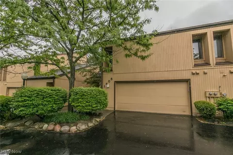 1408 Loop Rd, Kent, OH 44240 photo 1