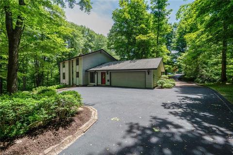 5645 Ledgebrook Ln, Solon, OH 44139 photo 33