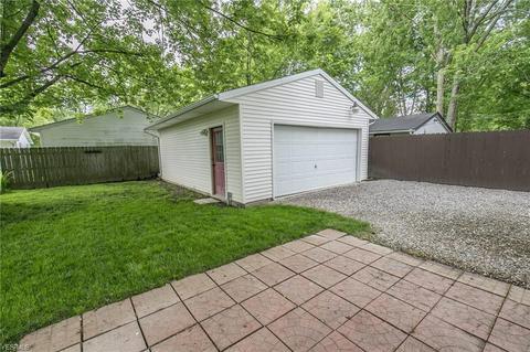561 Case Ave, Elyria, OH 44035 photo 23