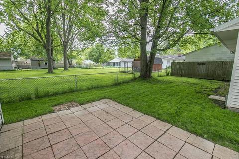 561 Case Ave, Elyria, OH 44035 photo 22