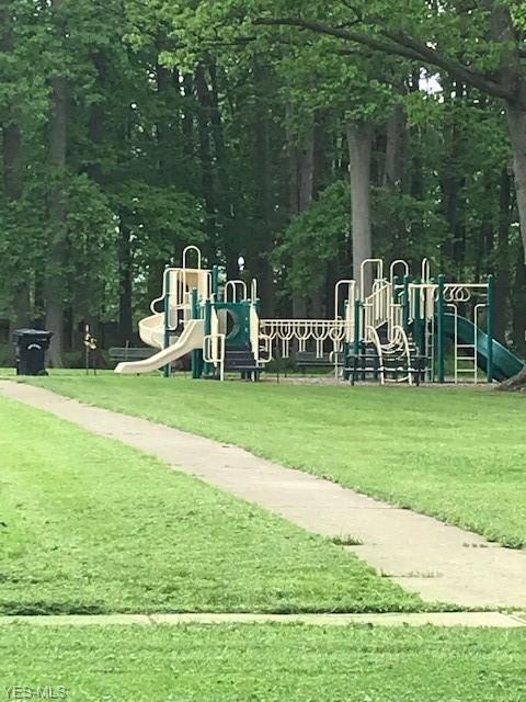 561 Case Ave, Elyria, OH 44035 photo 32