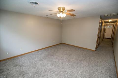561 Case Ave, Elyria, OH 44035 photo 8
