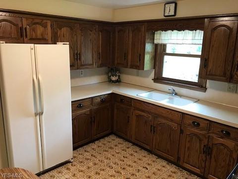 3432 25th St NW, Canton, OH 44708 photo 2