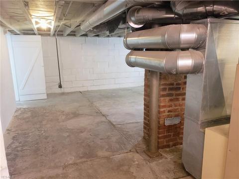 112 Ohio St, Barnesville, OH 43713 photo 27