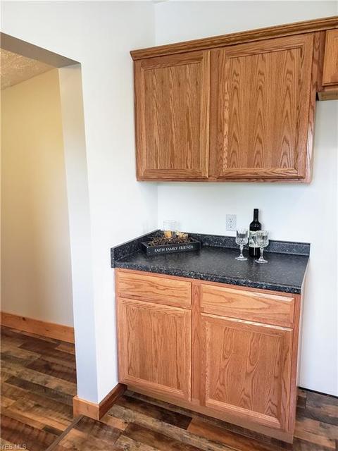 112 Ohio St, Barnesville, OH 43713 photo 7